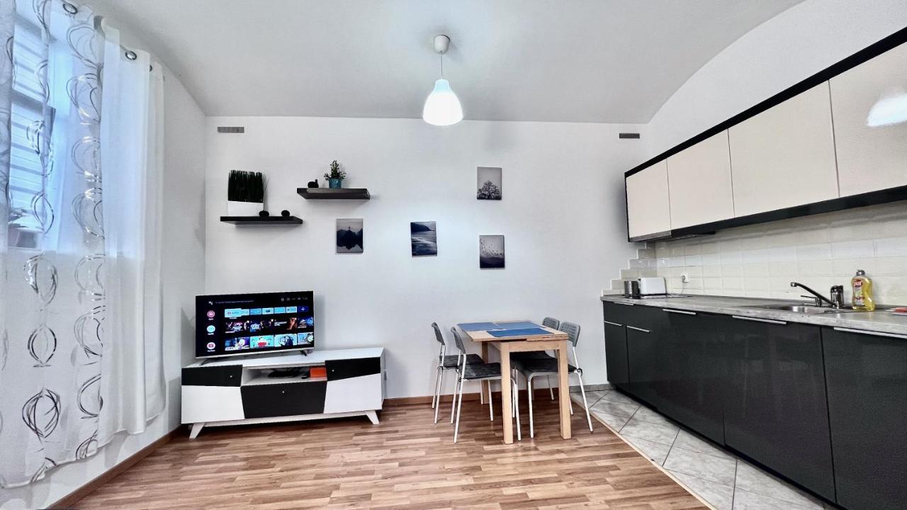 Ground Floor Apartment 布拉格 外观 照片